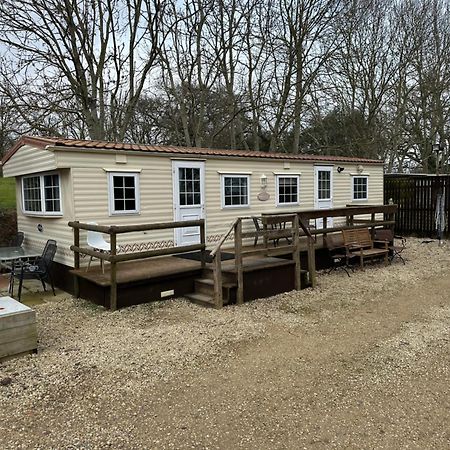 Static Mobile Home Set In Our 20 Acres Of Farmland Horspath Dış mekan fotoğraf